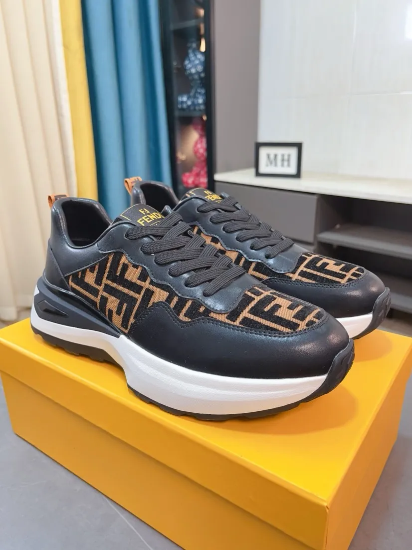 Factory price 458🌹🌹[fendi] Fendi classic and comfortable men, this complex sneaker is made of soft calfskin➕genuine leather lining➕original ultra-light rubber material rough outsole. This unique light and thin style is suitable for the casual and exquisite sensibility of this season. It is comfortable and natural on the feet. It is an everyday style for casual travel in autumn and winter! 38/44